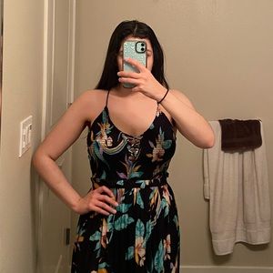 NWOT Forever 21 Floral Maxi Dress